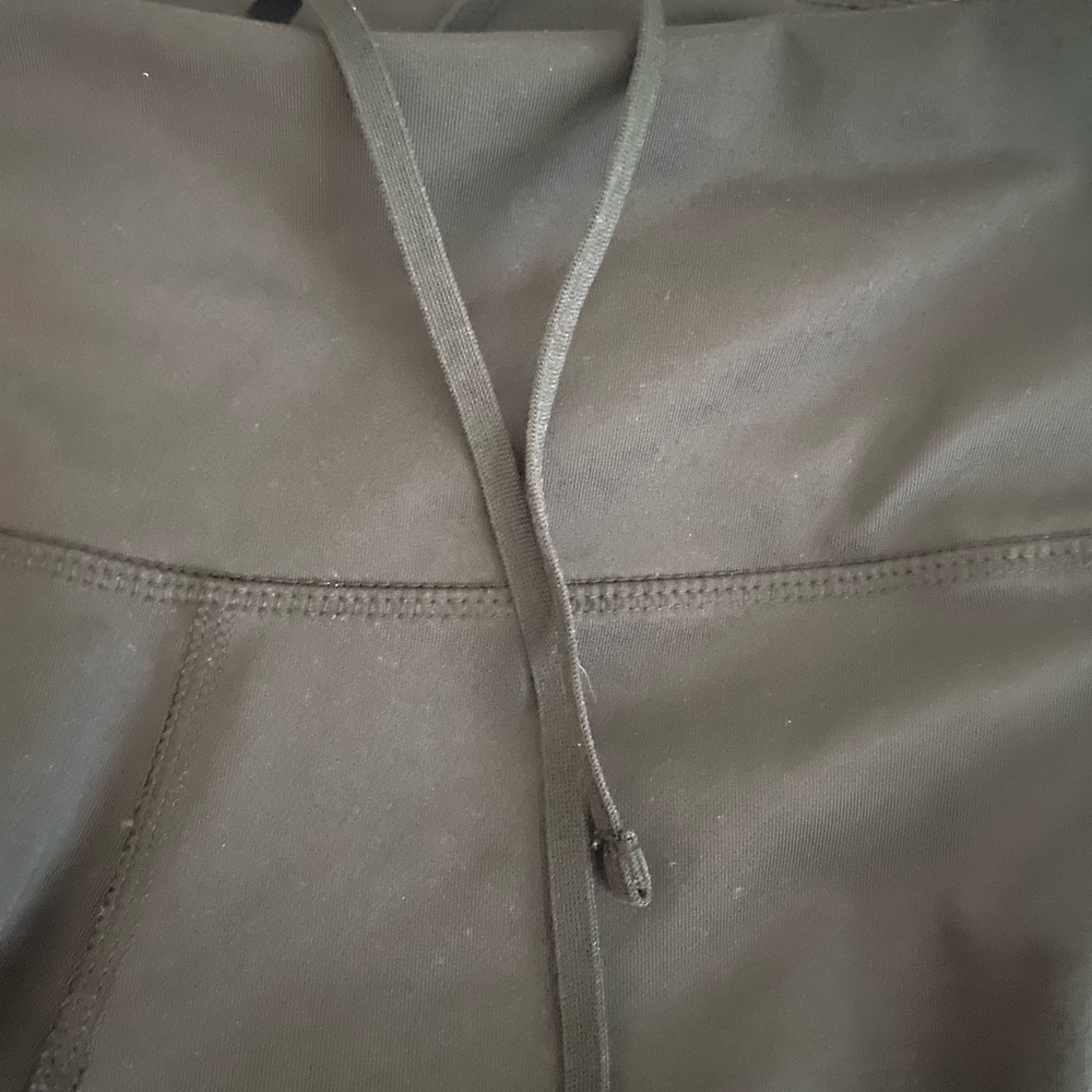 Black Nike leggings size medium - Picture 6 of 8